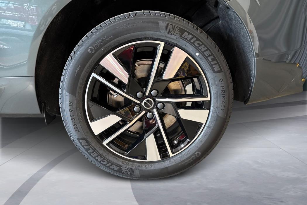 Volvo XC60 2026