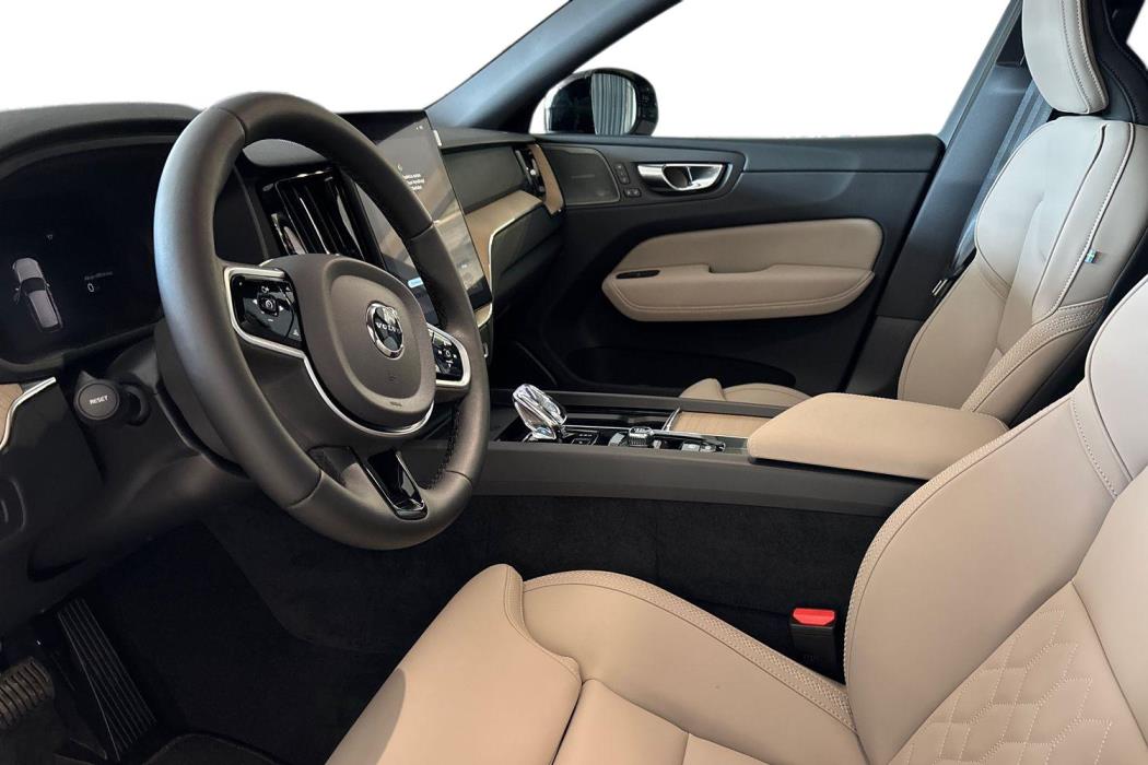 Volvo XC60 2026