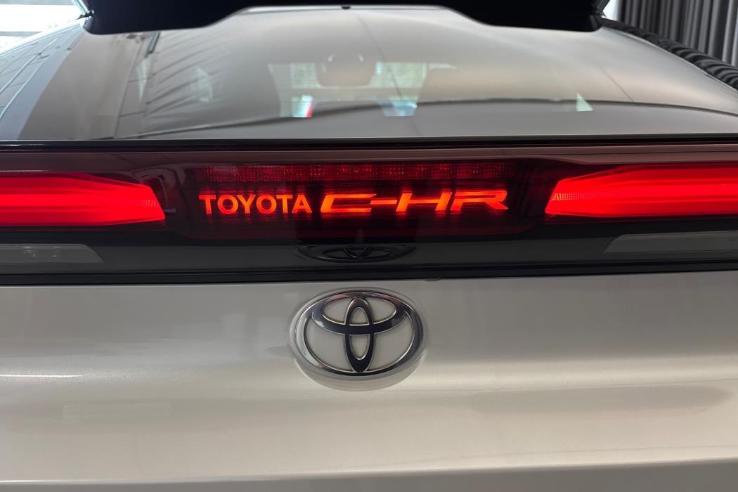 Toyota C-HR 2024
