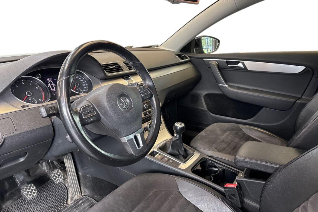 Volkswagen Passat 2012