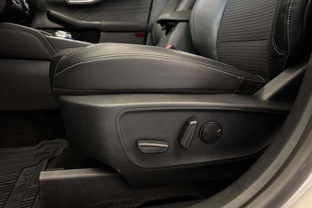 Ford Kuga 2021