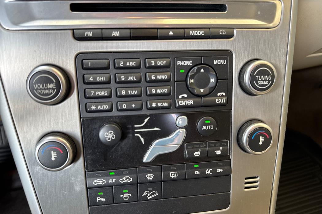 VOLVO XC60 2008