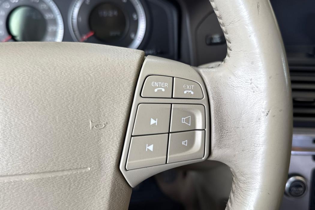 VOLVO XC60 2008