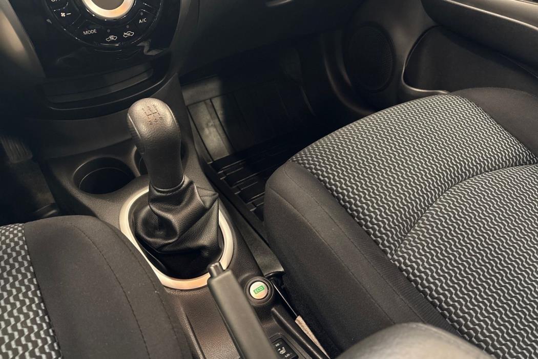 NISSAN Note 2014