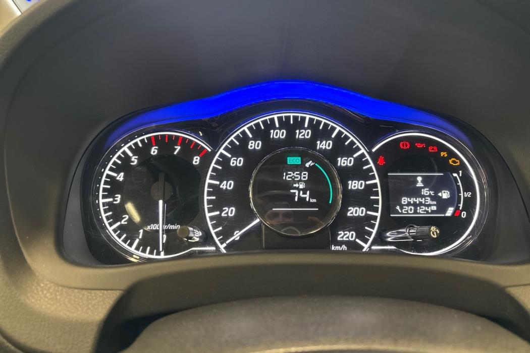 NISSAN Note 2014