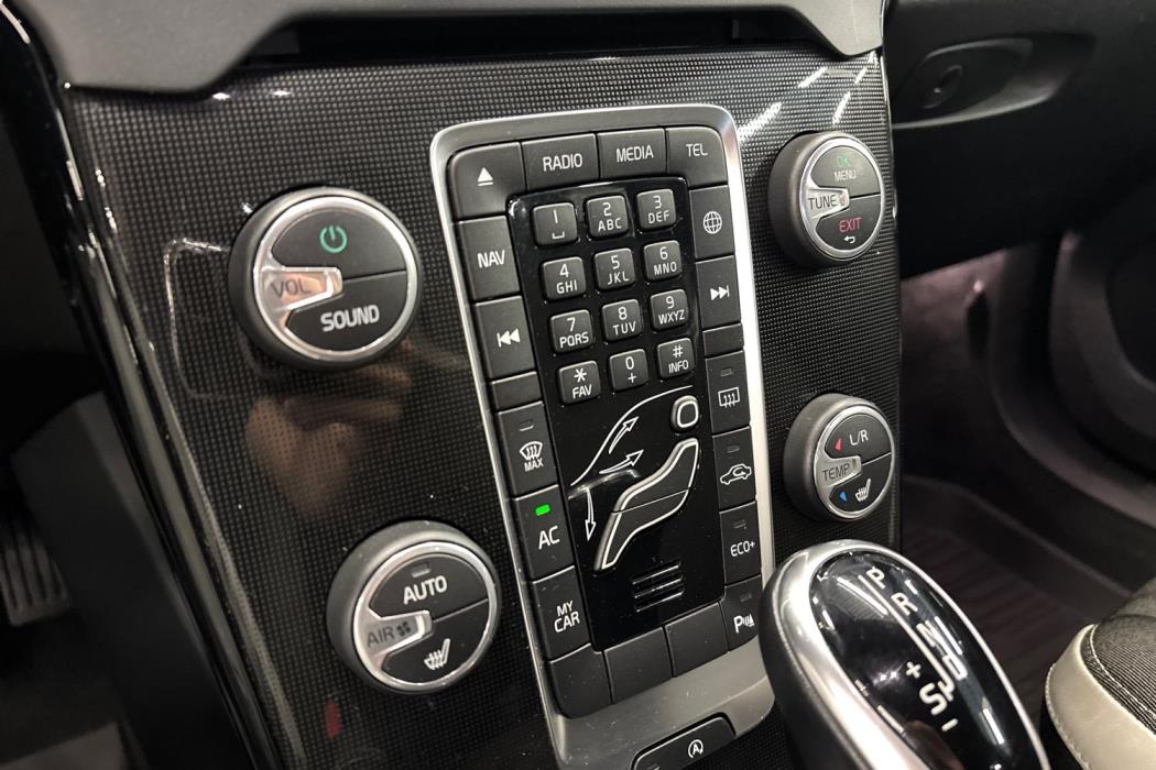 Volvo V40 2019
