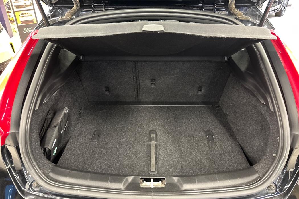 Volvo V40 2019