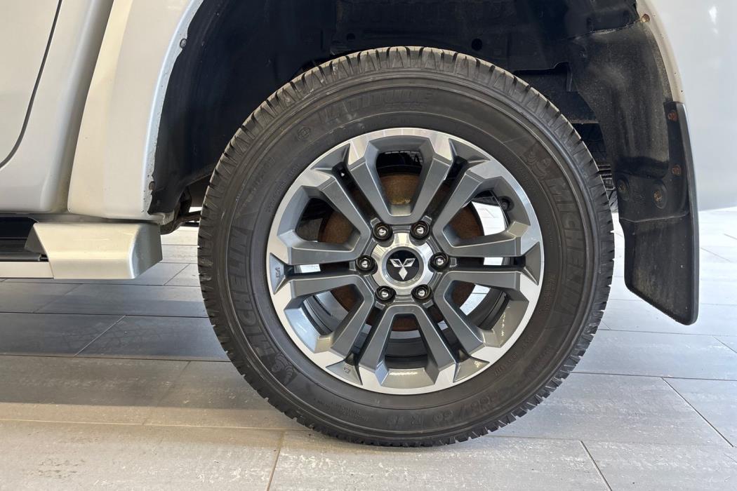 Mitsubishi L200 2019