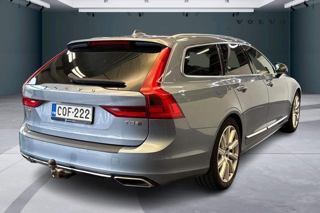 Volvo V90 2020