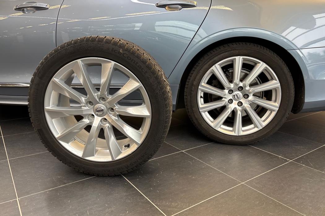 Volvo V90 2020
