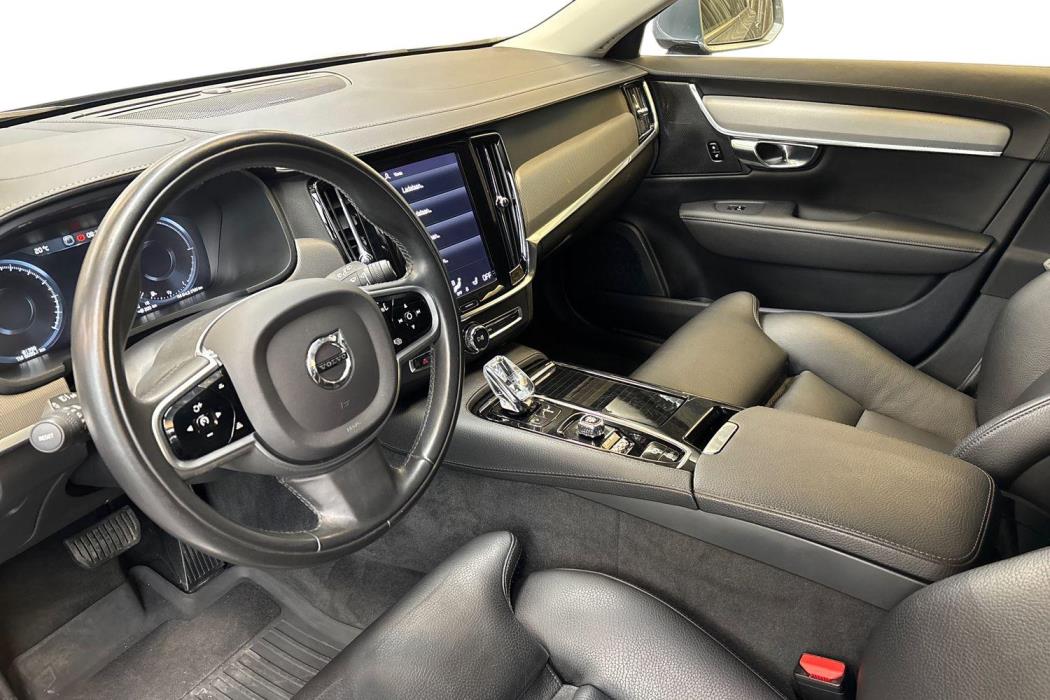 Volvo V90 2020