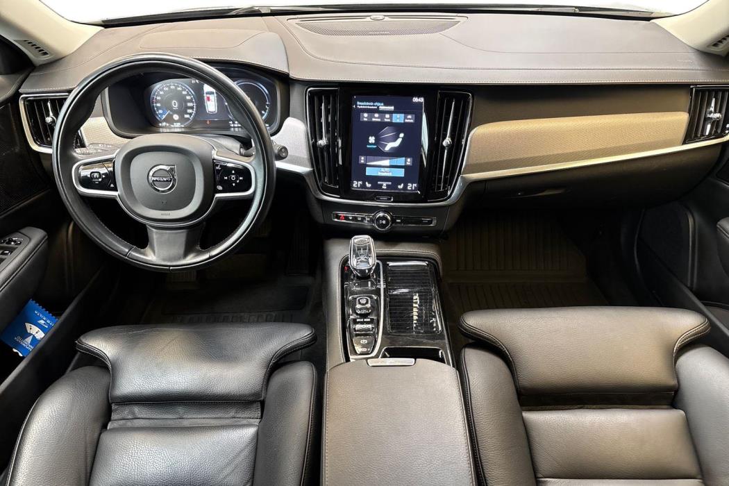 Volvo V90 2020