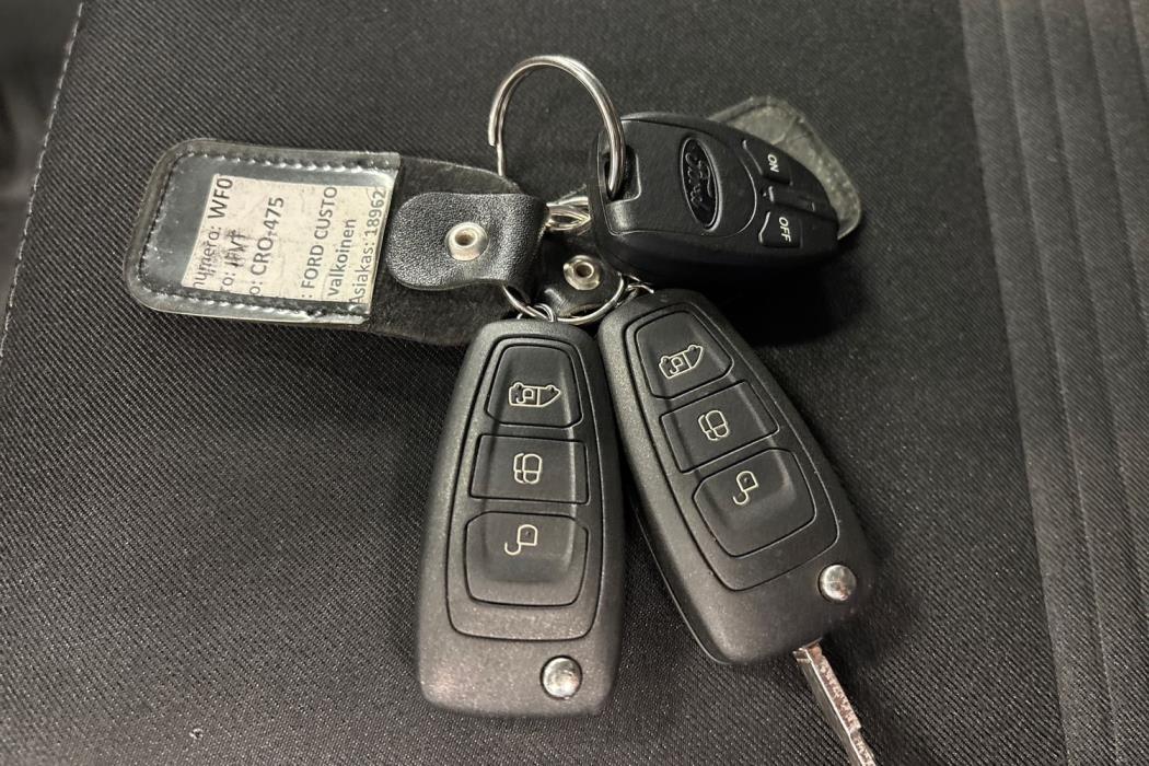 Ford Transit Custom 2023