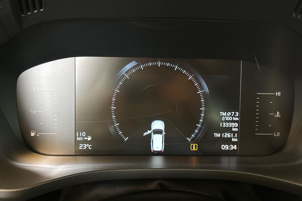 VOLVO XC60 2018