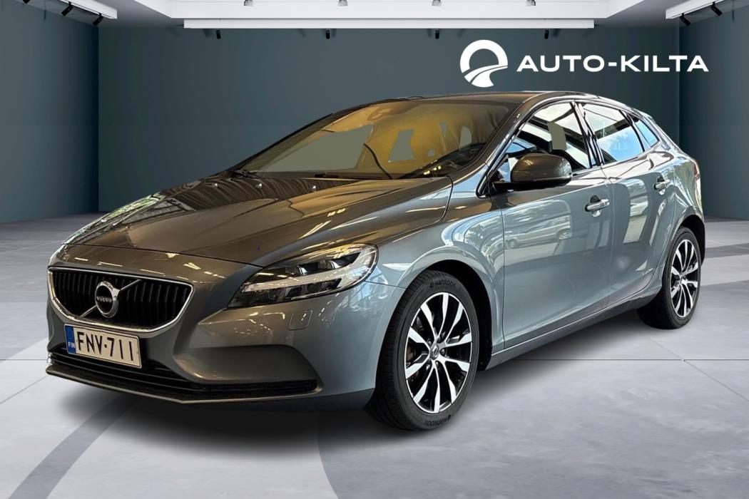 VOLVO V40 2019