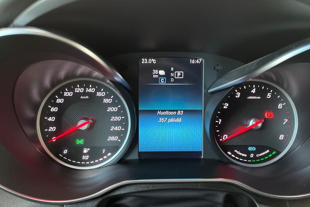 Mercedes-Benz GLC 2021