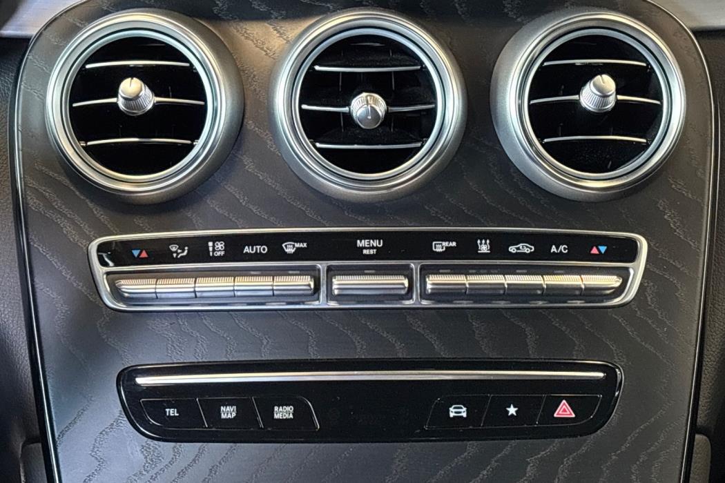 Mercedes-Benz GLC 2021