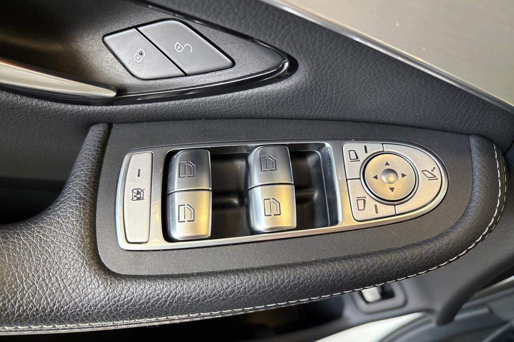 Mercedes-Benz GLC 2021