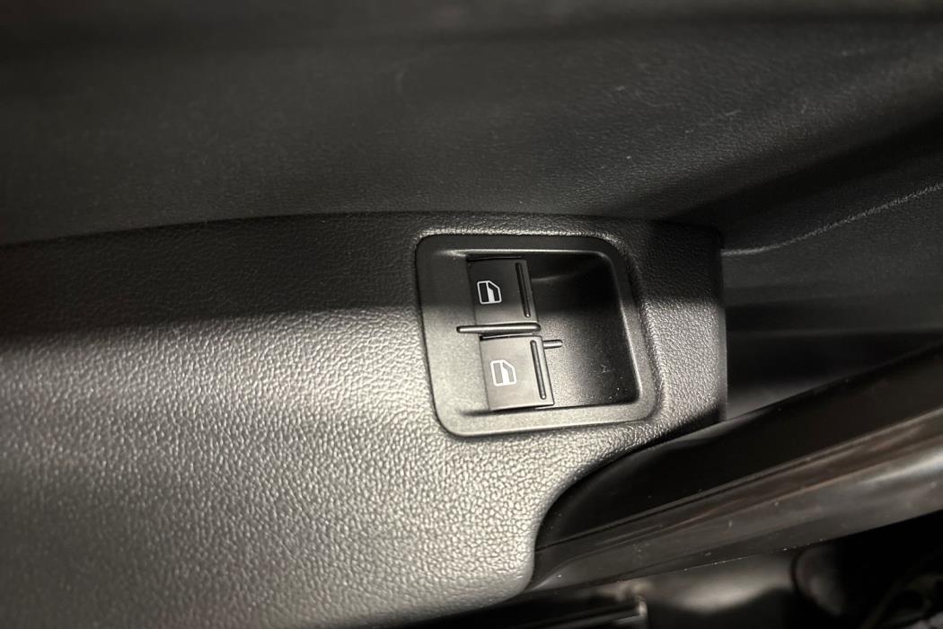 VOLKSWAGEN Caddy 2021