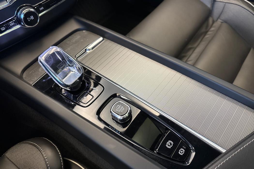 Volvo XC60 2023
