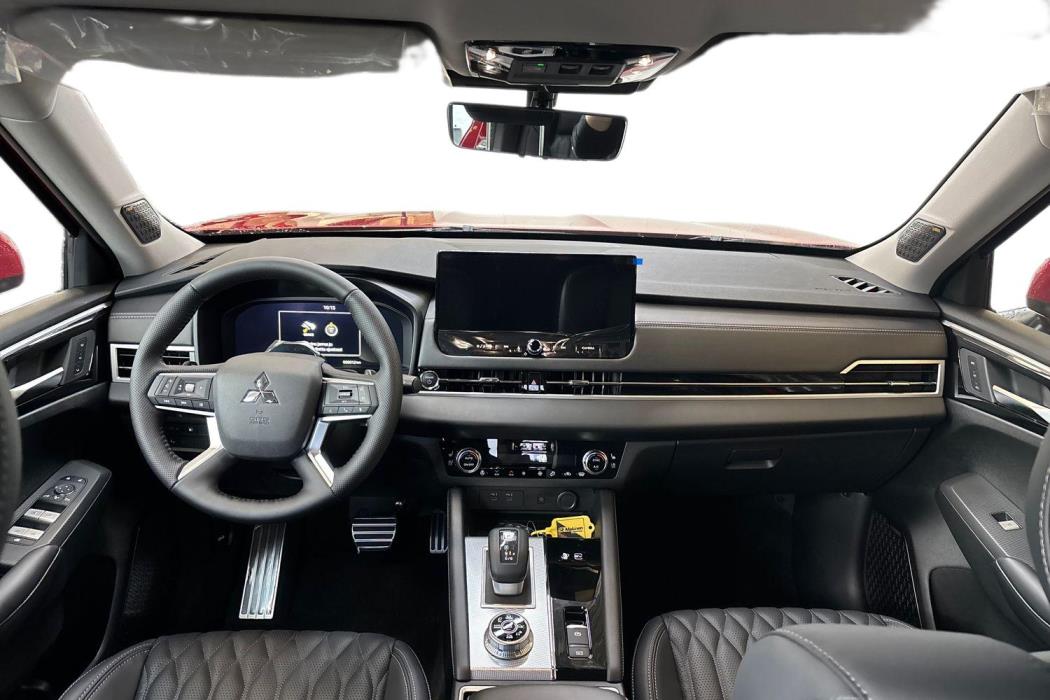 Mitsubishi Outlander 2026