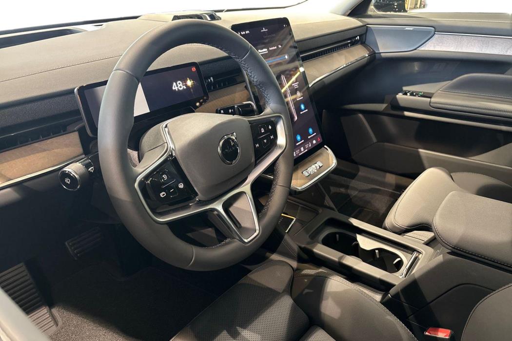 Volvo ES90 2026
