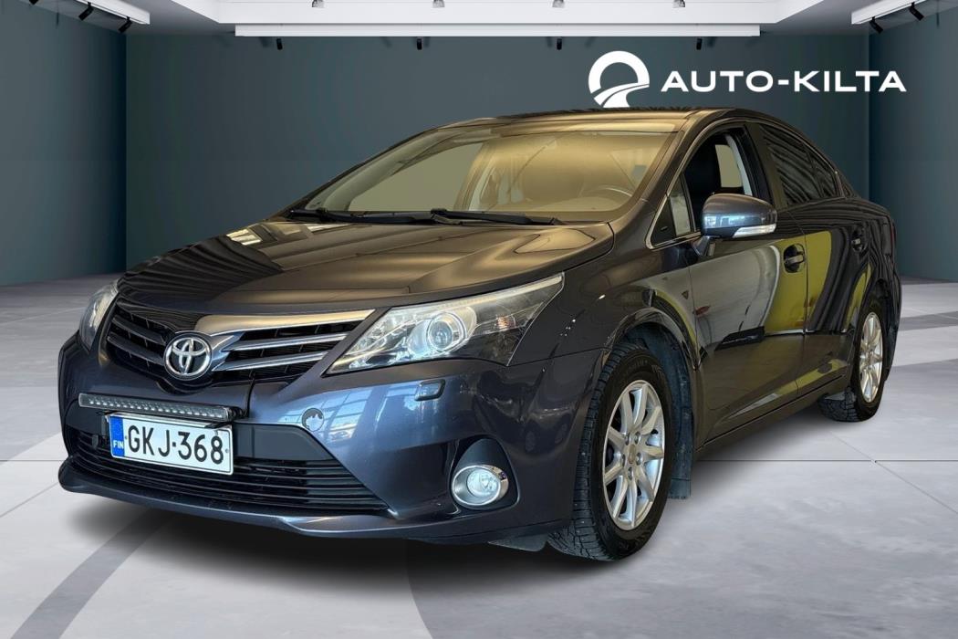 Toyota Avensis 2012