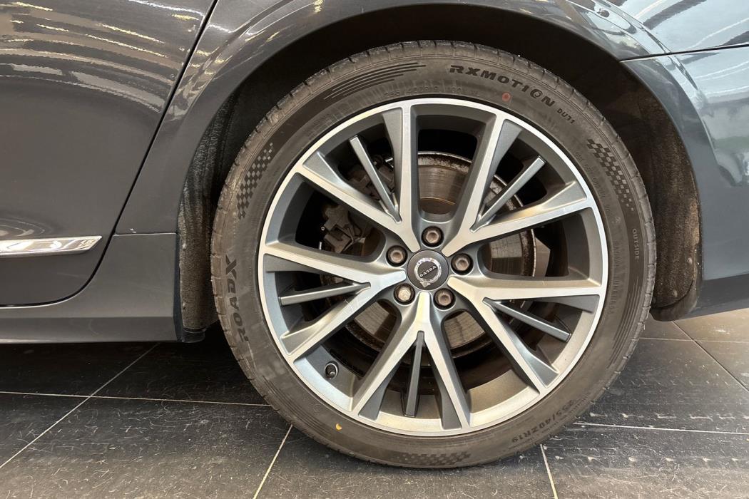 Volvo V90 2018