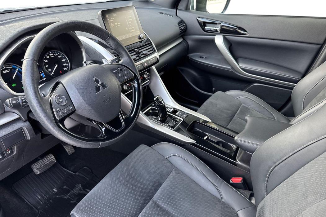 Mitsubishi Eclipse Cross 2024