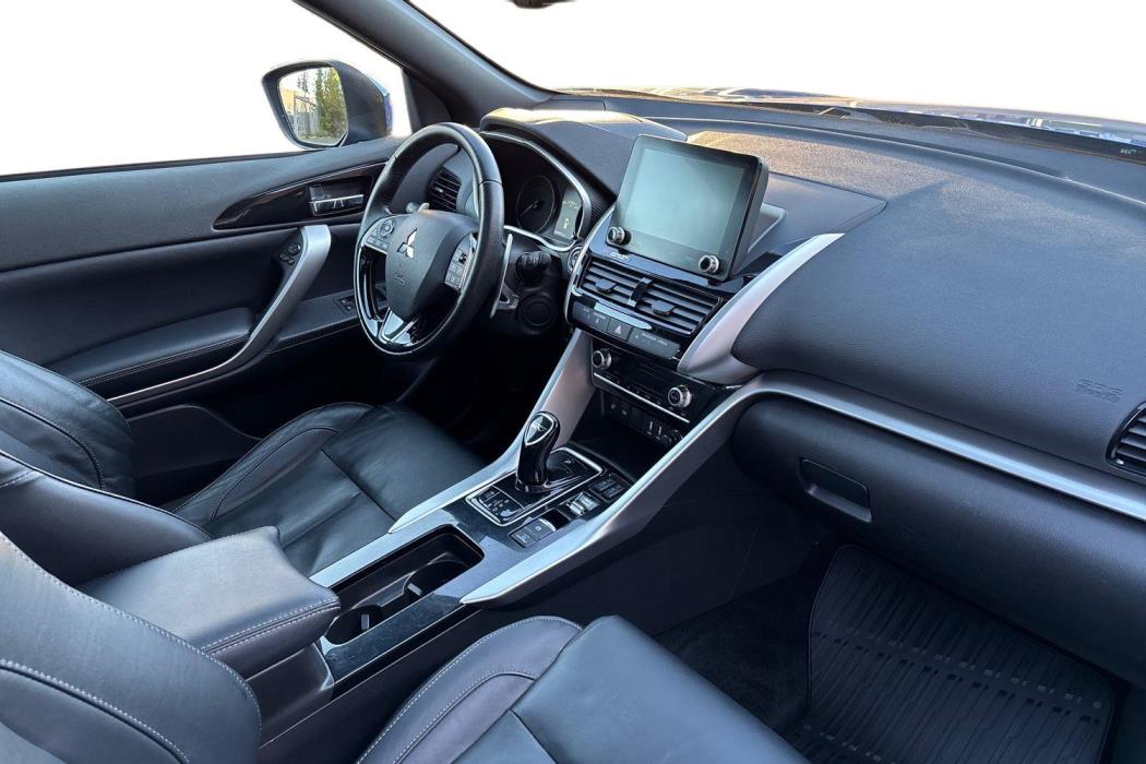 MITSUBISHI Eclipse Cross 2025