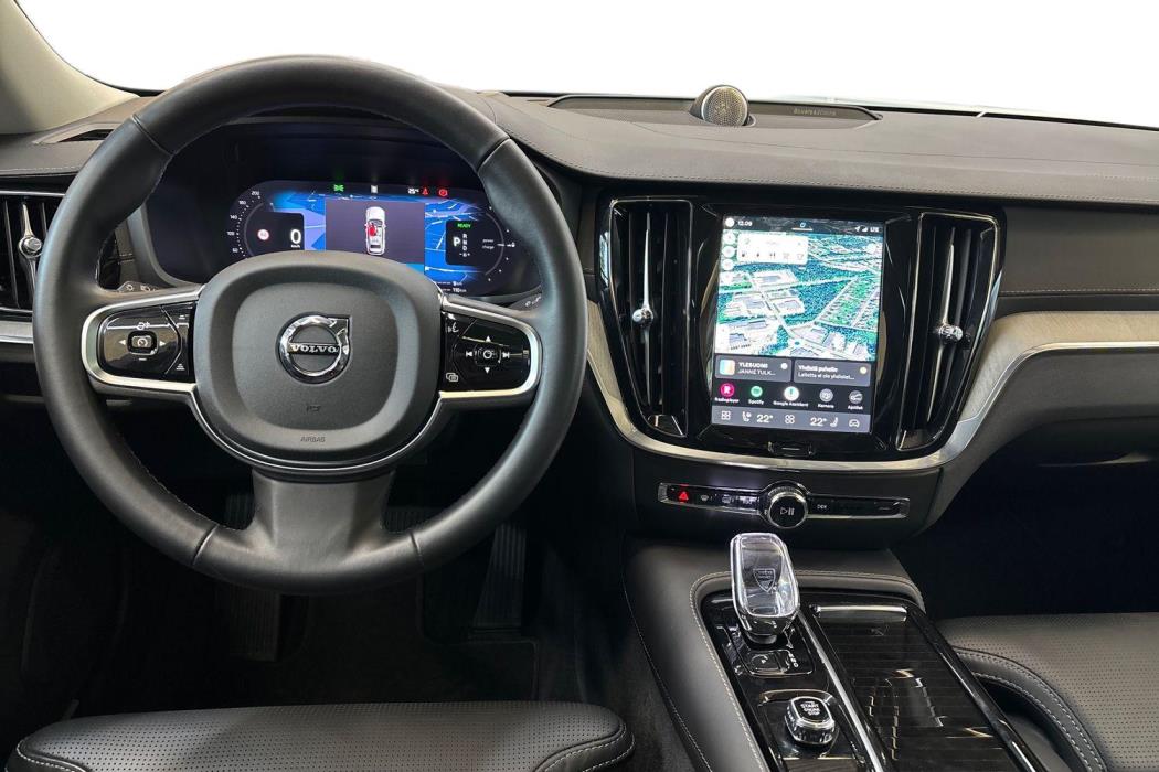 Volvo V60 2024