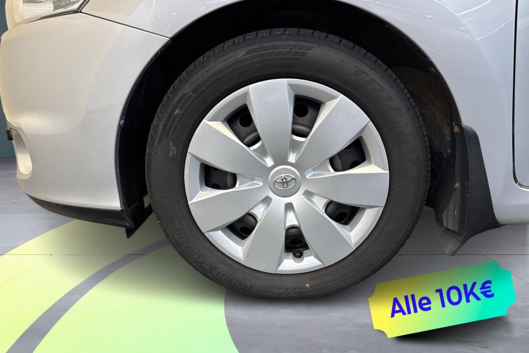Toyota Auris 2011