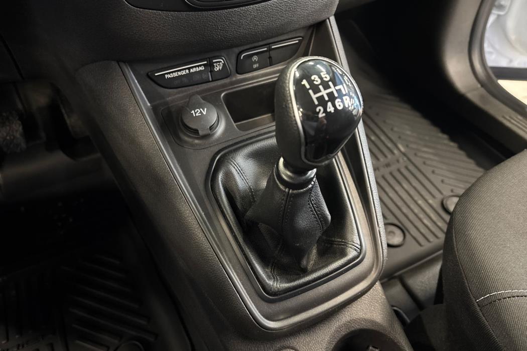 Ford Transit Courier 2023