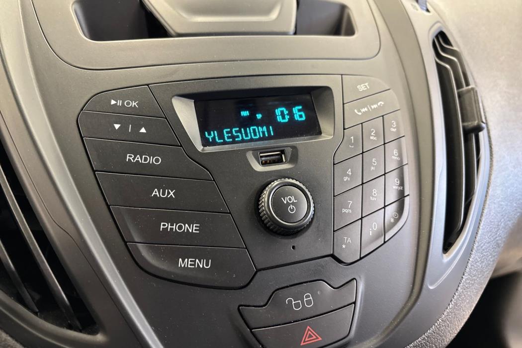 Ford Transit Courier 2023