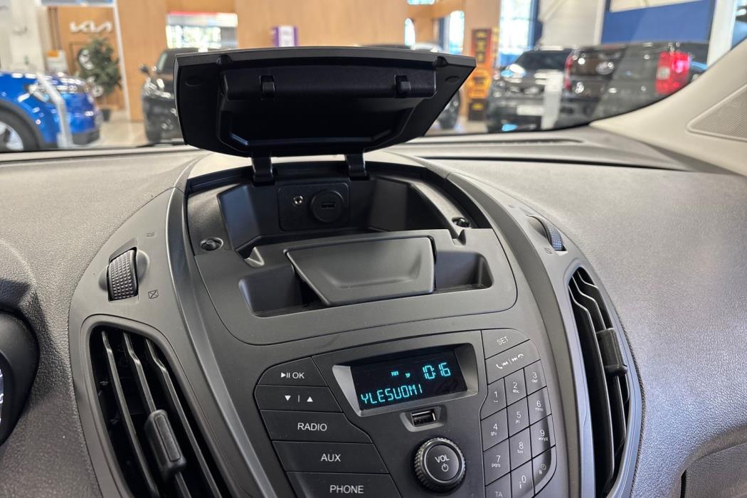 Ford Transit Courier 2023