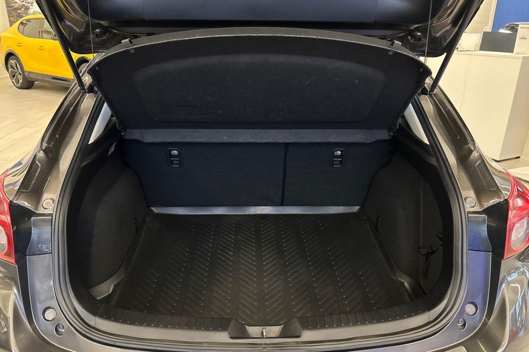 MAZDA Mazda3 2016