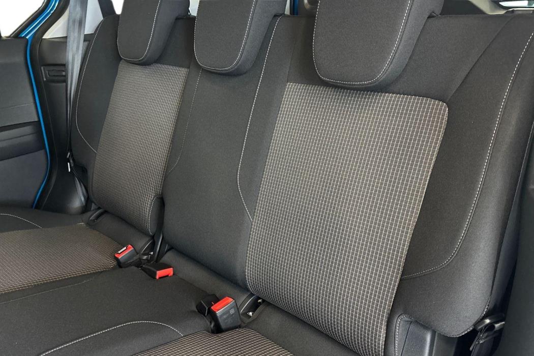 Ford Tourneo Courier 2025