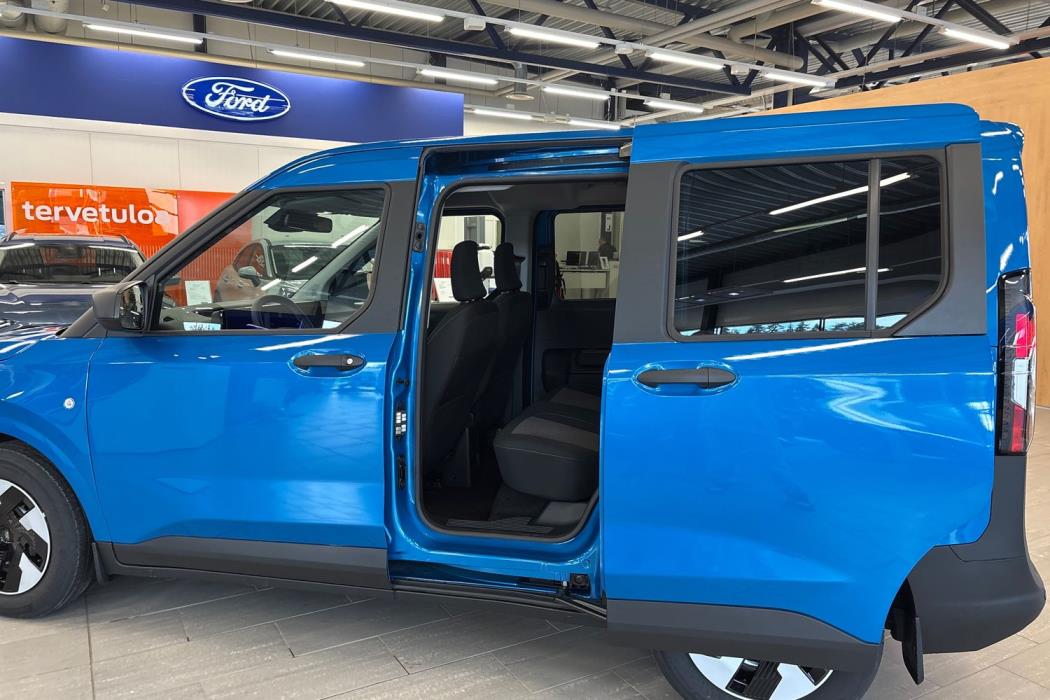 Ford Tourneo Courier 2025
