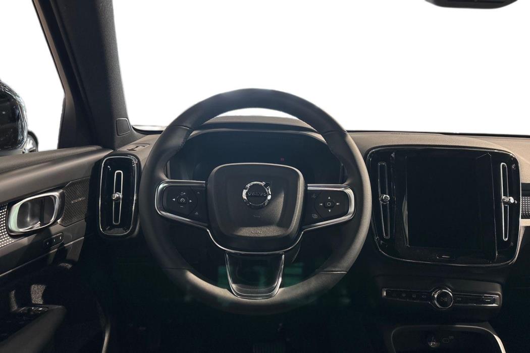 Volvo EX40 2027