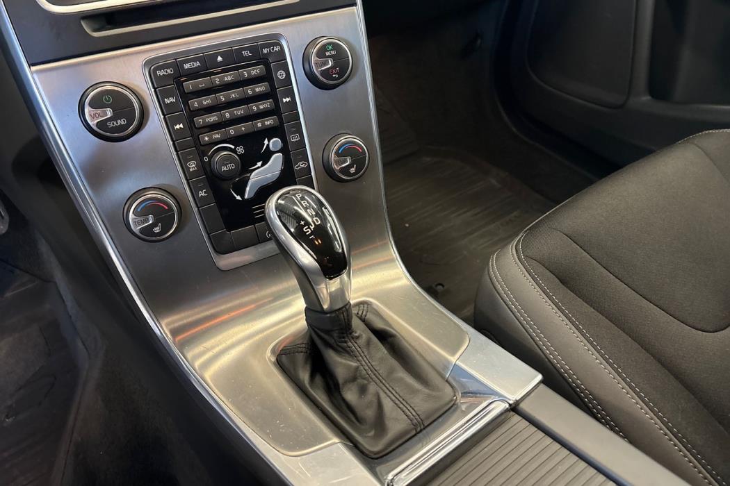 Volvo V60 2014
