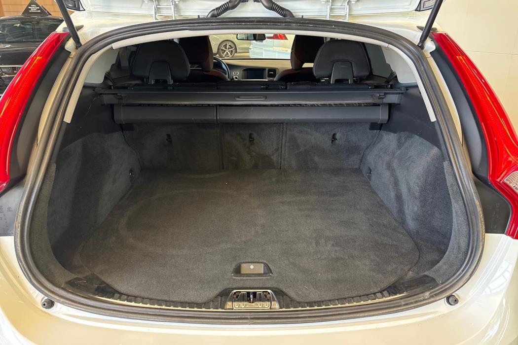 Volvo V60 2014