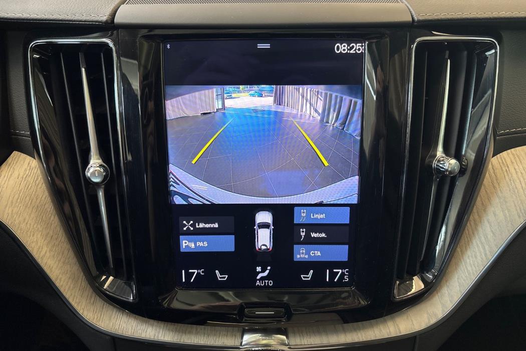 Volvo XC60 2021