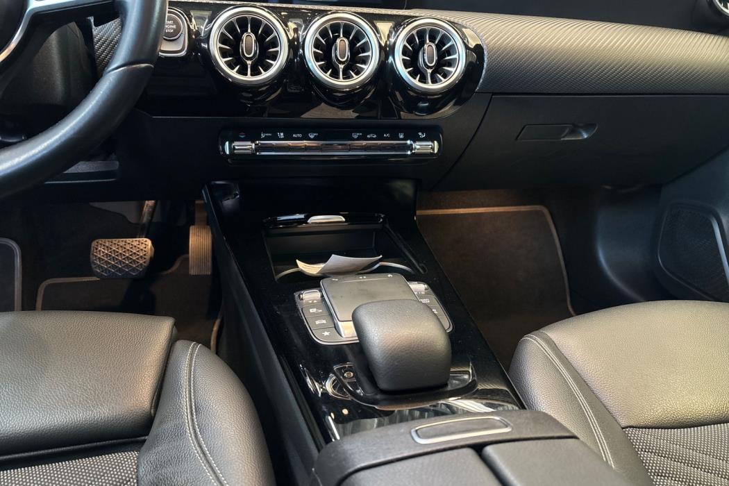 Mercedes-Benz A 2021