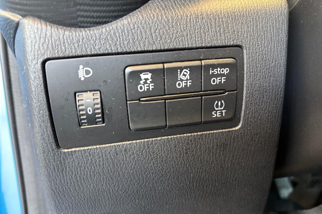 Mazda 2 2018