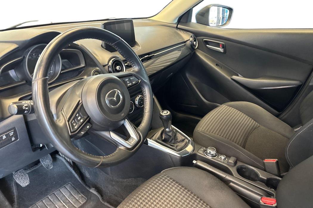 Mazda 2 2018