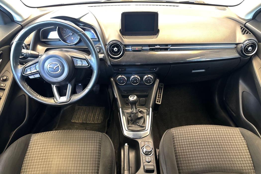 Mazda 2 2018