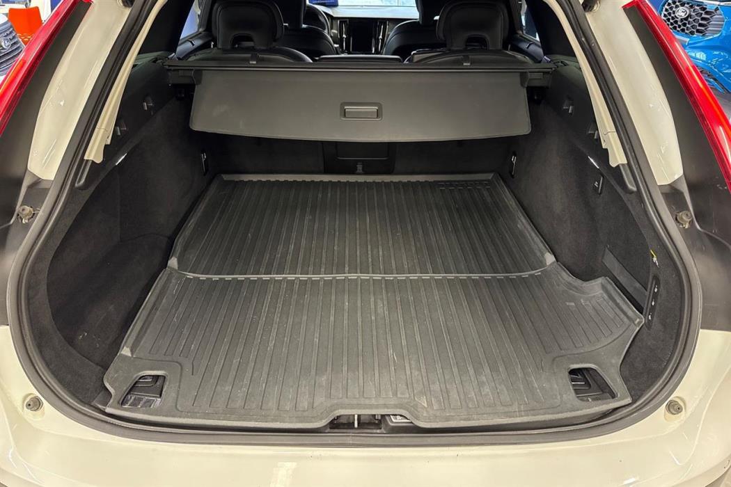 Volvo V90 Cross Country 2019