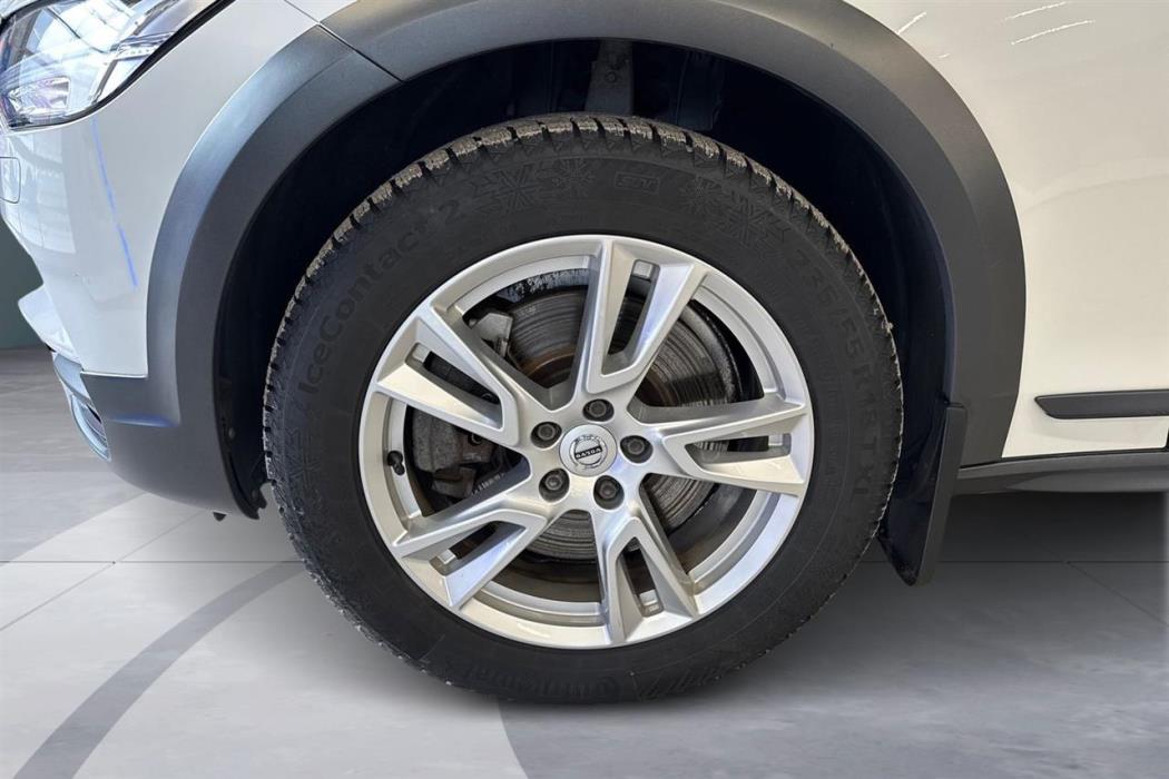 Volvo V90 Cross Country 2019