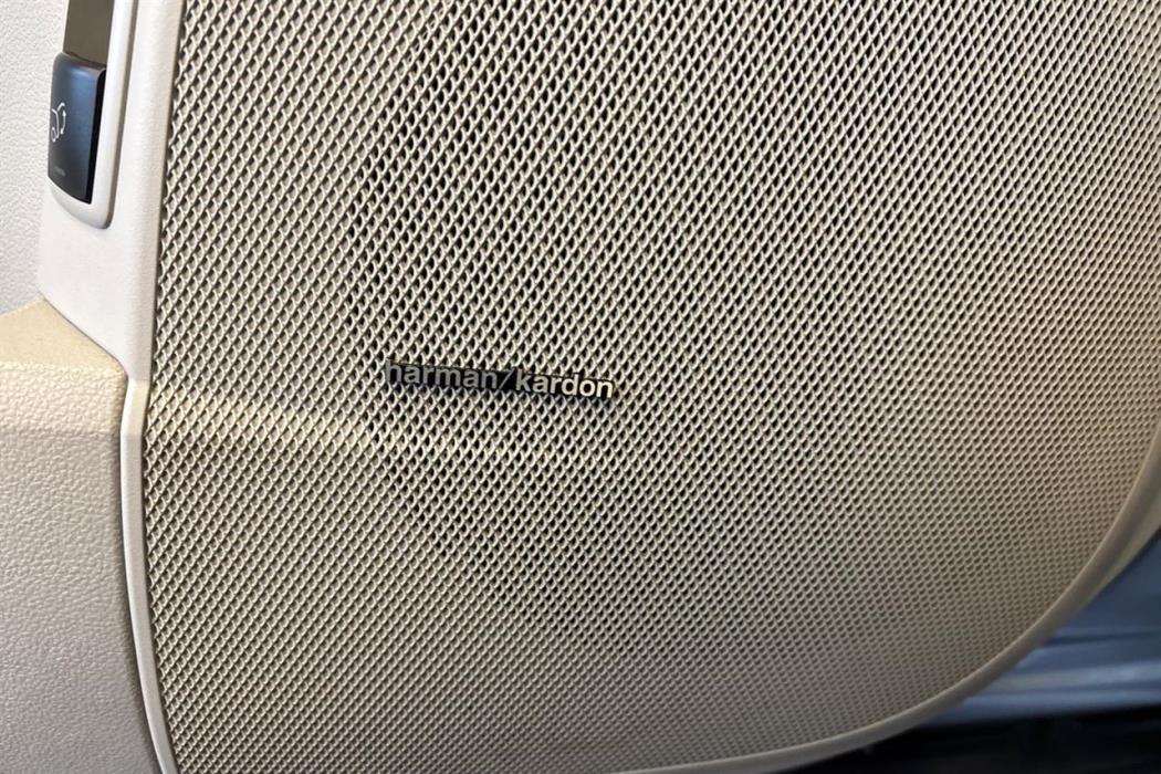 MERCEDES-BENZ R 2006