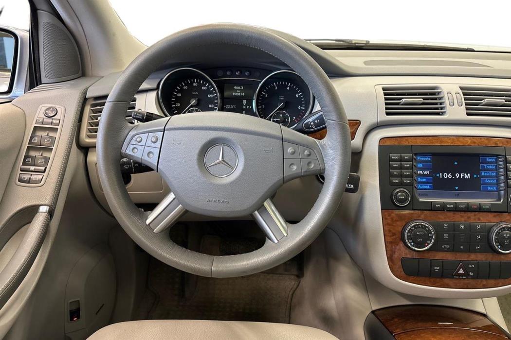 MERCEDES-BENZ R 2006